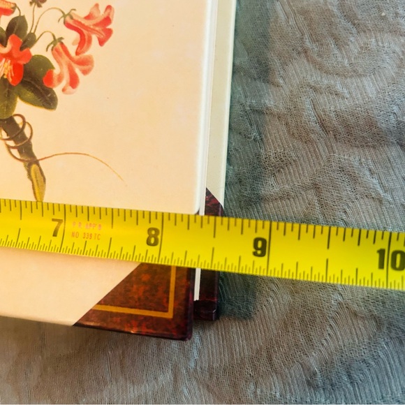 Vintage The Victorian Photograph Book Botanical Flowers Gorgeous Hardback VTG - Picture 9 of 10